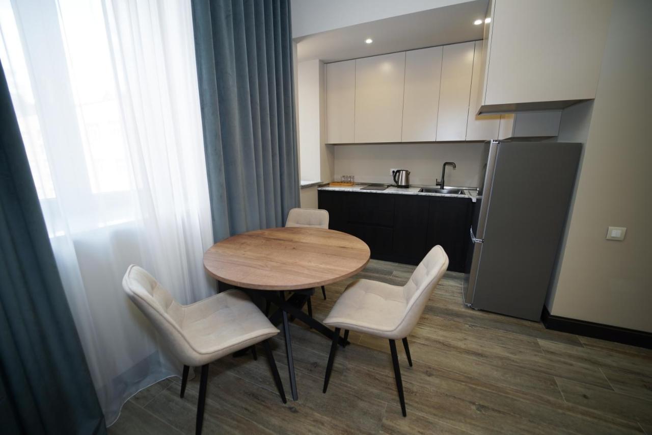 יירבאן Soho Hotel City Centre מראה חיצוני תמונה